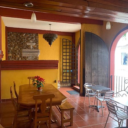 Posada Aguila Real パレンケ エクステリア 写真